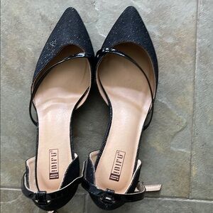 Siding dress shoes Women’s 10 black new without the box